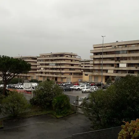 Apartment Il Brindisi Di C & C Giardino Di